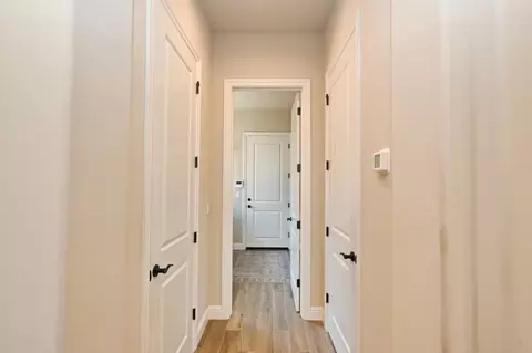 Entry Way - 1457 Jordan Ave, Clovis, CA 93611 photo 5 of 7