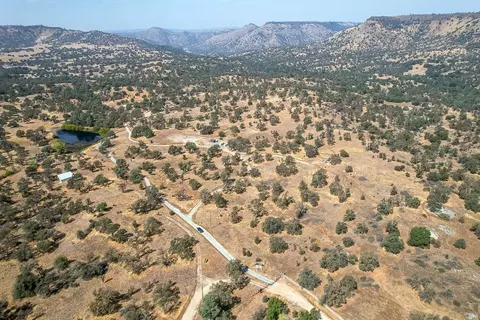 29836 Thunderbird Ln, Prather, CA 93651 photo 22