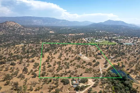 29836 Thunderbird Ln, Prather, CA 93651 photo 26