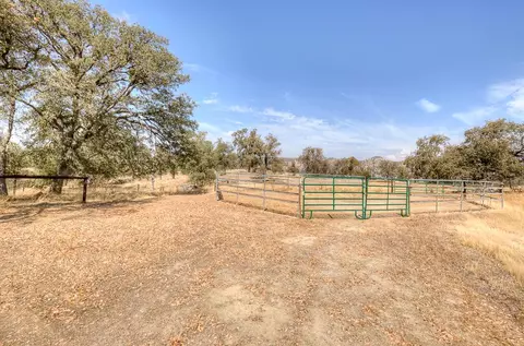 29836 Thunderbird Ln, Prather, CA 93651 photo 18