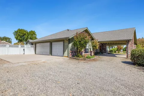 Exterior - 34717 Avenue 13, Madera, CA 93636 photo 2 of 13