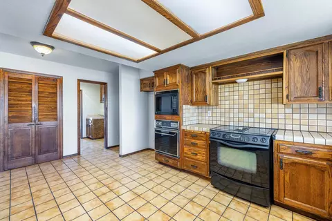 Kitchen - 34717 Avenue 13, Madera, CA 93636 photo 1 of 8