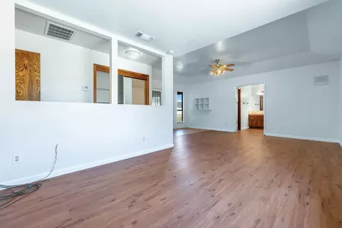 Living - 34717 Avenue 13, Madera, CA 93636 photo 15 of 16