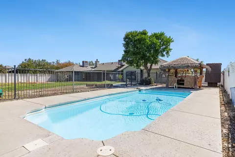 Exterior - 34717 Avenue 13, Madera, CA 93636 photo 8 of 13