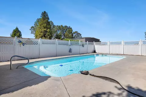 Exterior - 34717 Avenue 13, Madera, CA 93636 photo 7 of 13