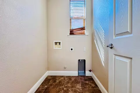 Other - 5895 E Burns Ave, Fresno, CA 93727 photo 4 of 5