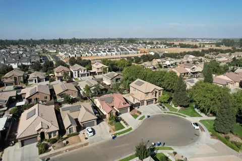 View/Area - 5895 E Burns Ave, Fresno, CA 93727 photo 2 of 2