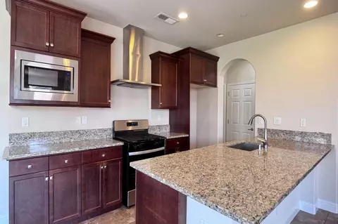 Kitchen - 5895 E Burns Ave, Fresno, CA 93727 photo 2 of 2