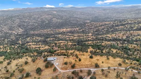 84 Kit Fox Trail Rd, Raymond, CA 93653 photo 4