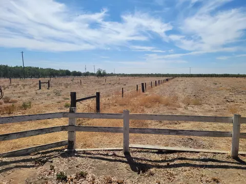 Exterior - 24771 Road 19, Madera, CA 93638 photo 2 of 26