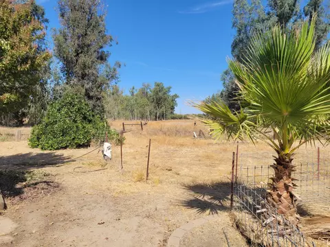 Exterior - 24771 Road 19, Madera, CA 93638 photo 7 of 26