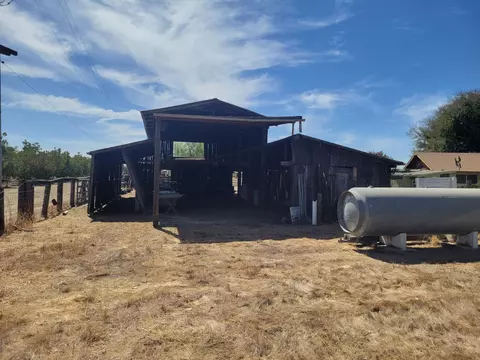 Exterior - 24771 Road 19, Madera, CA 93638 photo 15 of 26