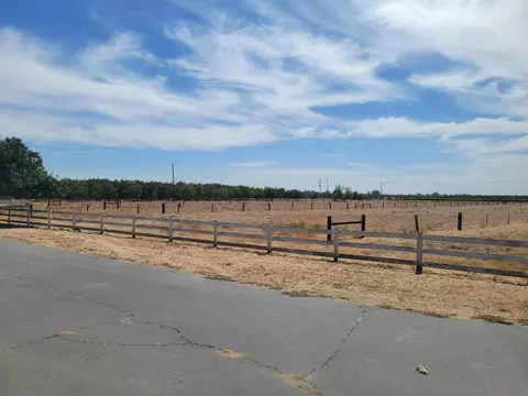 Exterior - 24771 Road 19, Madera, CA 93638 photo 26 of 26