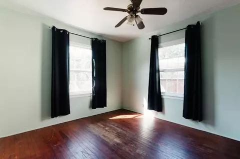 Bedroom - 2974 E Cornell Ave, Fresno, CA 93703 photo 1 of 7