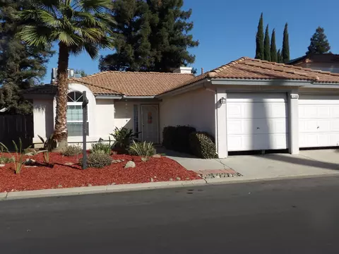 1288 E Loma Linda Ave, Fresno, CA 93720
