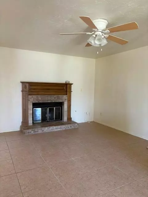 Living - 1151 Pontiac Ave, Clovis, CA 93612 photo 4 of 5