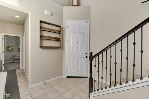 Entry Way - 3194 Swift Ave, Clovis, CA 93619 photo 2 of 8