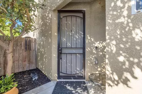 Entry Way - 3194 Swift Ave, Clovis, CA 93619 photo 1 of 8