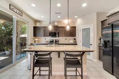 Kitchen - 3194 Swift Ave, Clovis, CA 93619 photo 2 of 5