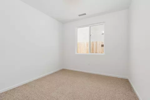 Bedroom - 1252 Cathedral Ct S, Madera, CA 93636 photo 1 of 4