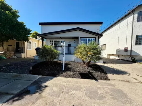 1327 NE Ward St, Berkeley, CA 94702