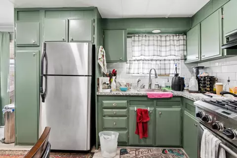 1218 E Cleveland Ave #14, Madera, CA 93638 photo 9