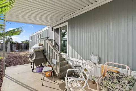 1218 E Cleveland Ave #14, Madera, CA 93638 photo 6