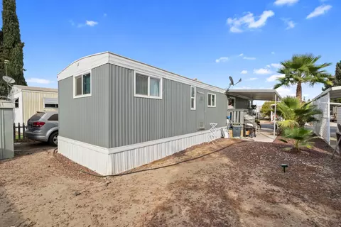 1218 E Cleveland Ave #14, Madera, CA 93638 photo 3