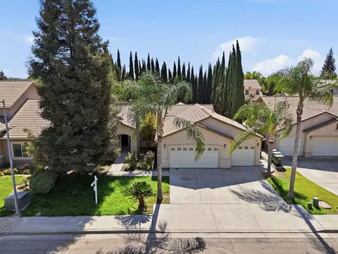 View/Area - 2317 E Lewis Ct, Fowler, CA 93625 photo 1 of 9