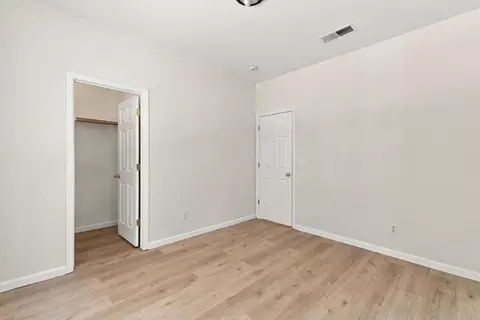 Bedroom - 2317 E Lewis Ct, Fowler, CA 93625 photo 5 of 6
