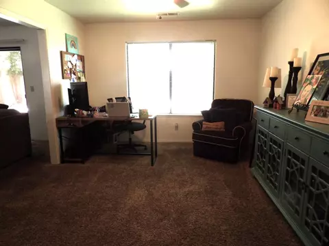 Living - 668 N Bundy Ave, Clovis, CA 93611 photo 1 of 2