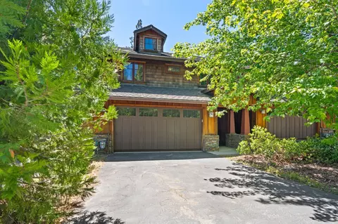 42158 Majestic Ln, Shaver Lake, CA 93664