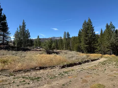11 Strawberry, North Fork, CA 93643