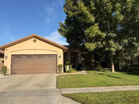 5445 N Salinas Ave, Fresno, CA 93722