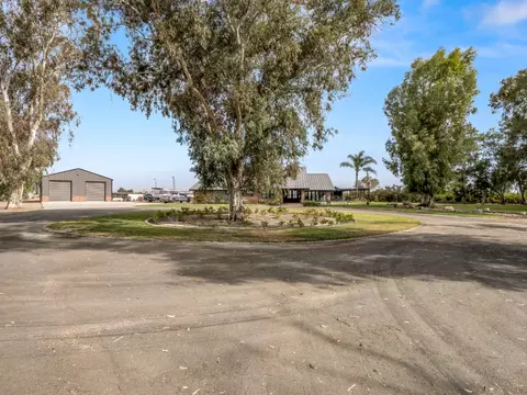 Exterior - 9235 24th Ave, Lemoore, CA 93245 photo 1 of 21