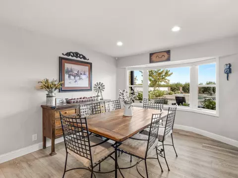Dining - 9235 24th Ave, Lemoore, CA 93245 photo 3 of 4