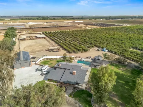 View/Area - 9235 24th Ave, Lemoore, CA 93245 photo 2 of 12