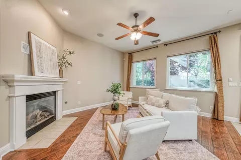 Living - 3544 Prescott Ave, Clovis, CA 93619 photo 3 of 5