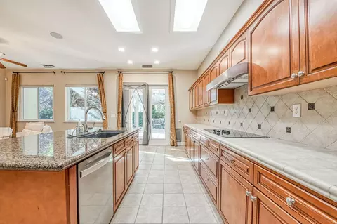 Kitchen - 3544 Prescott Ave, Clovis, CA 93619 photo 2 of 3