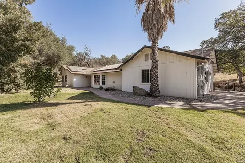 30852 Auberry Rd, Auberry, CA 93602