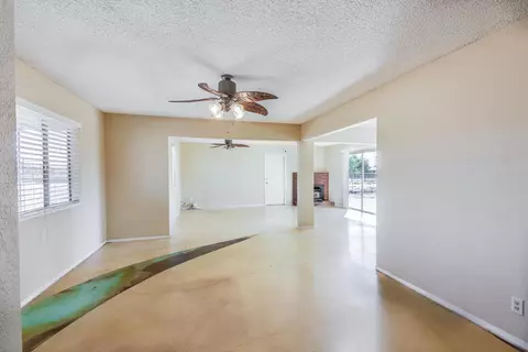 Living - 11495 E Herndon Ave, Clovis, CA 93619 photo 2 of 4