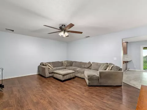 Living - 13017 Violet Ln, Clovis, CA 93619 photo 3 of 3