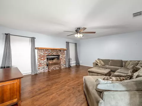 Living - 13017 Violet Ln, Clovis, CA 93619 photo 1 of 3