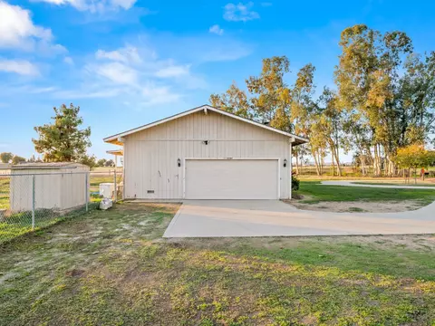 Other - 13017 Violet Ln, Clovis, CA 93619 photo 4 of 4