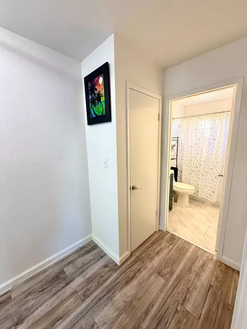 Entry Way - 2236 Peach Ave #4, Clovis, CA 93612 photo 1 of 1