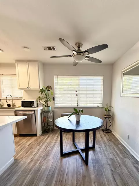 Dining - 2236 Peach Ave #4, Clovis, CA 93612 photo 1 of 1