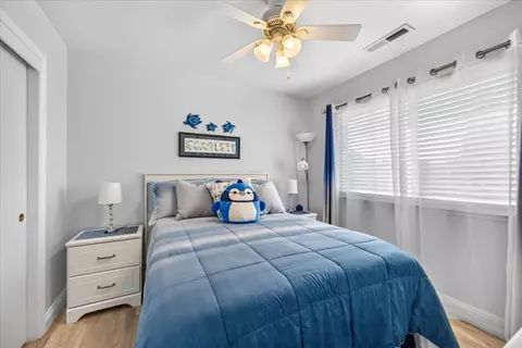 Bedroom - 2616 E Chennault Ave, Fresno, CA 93720 photo 5 of 7