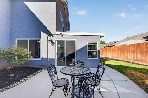 Exterior - 2616 E Chennault Ave, Fresno, CA 93720 photo 11 of 11