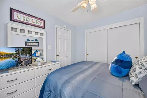 Bedroom - 2616 E Chennault Ave, Fresno, CA 93720 photo 6 of 7