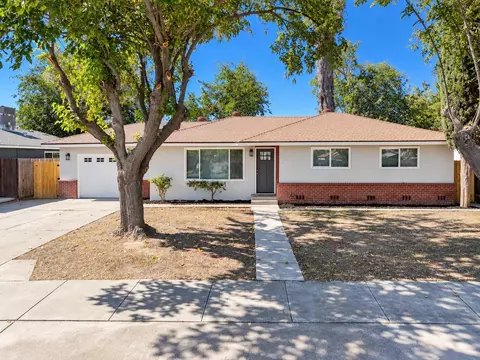 22165 W Oregon Ave, San Joaquin, CA 93660